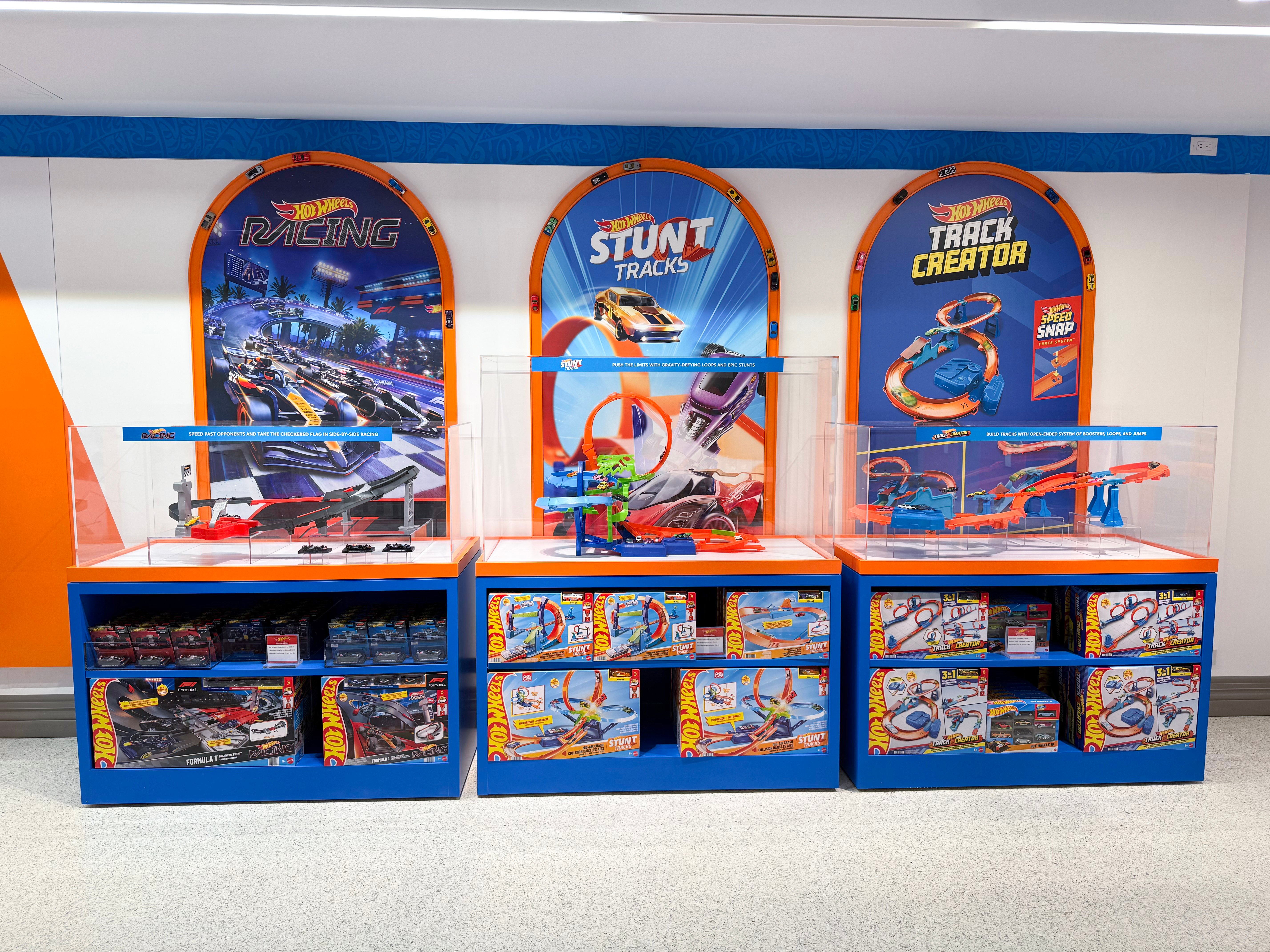 Featured image for post: Hot Wheels: Custom Fixtures for a New Retail Concept